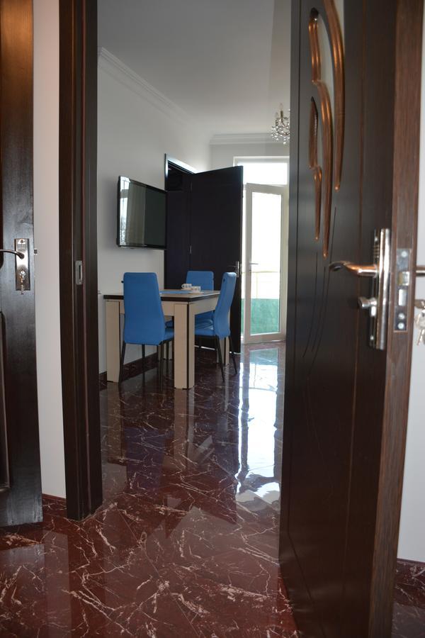 Apartment Nona Vox Batoumi Extérieur photo